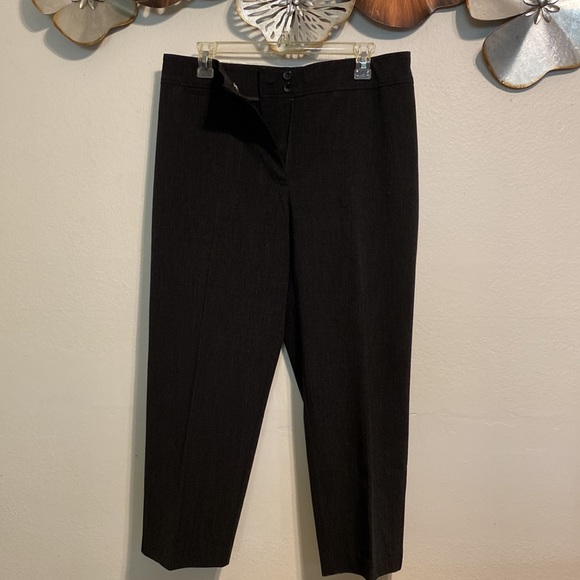 SAGHARBOR Dress pants Side 8 - Picture 2 of 4